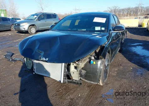 2025 Kia K4 Gt-Line из США, поврежденный, VIN 3KPFW4DE2SE185510